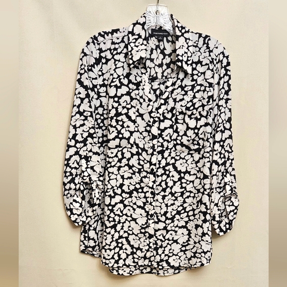 Fortune & Ivy Women's Black and White Floral Button-Down Blouse Sz XL - Picture 1 of 10
